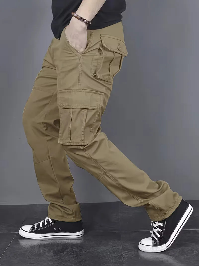 Heren broek in cargo-stijl met straight-leg en flapzakken, essentieel item voor casual lente/herfst kleding.
