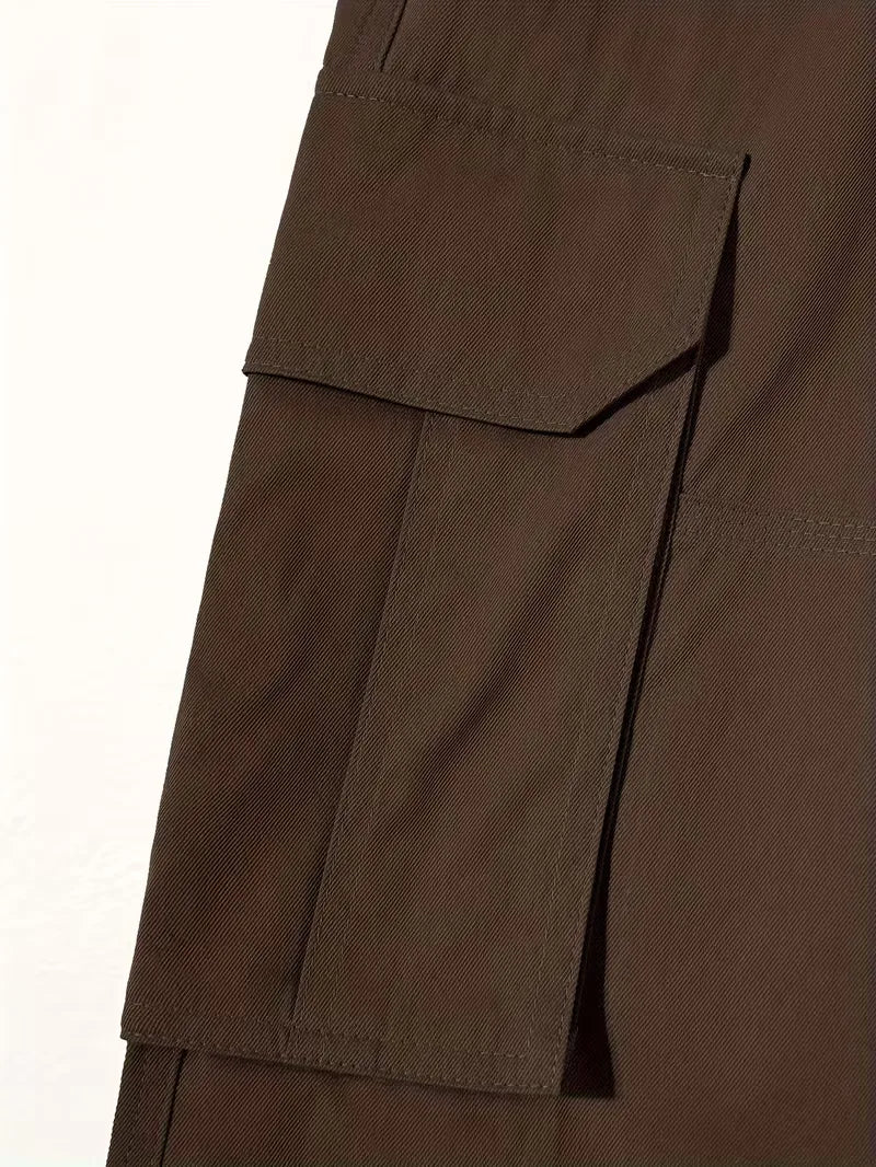 Heren cargobroek met flapzakken, comfortabel en casual voor lente en zomer.