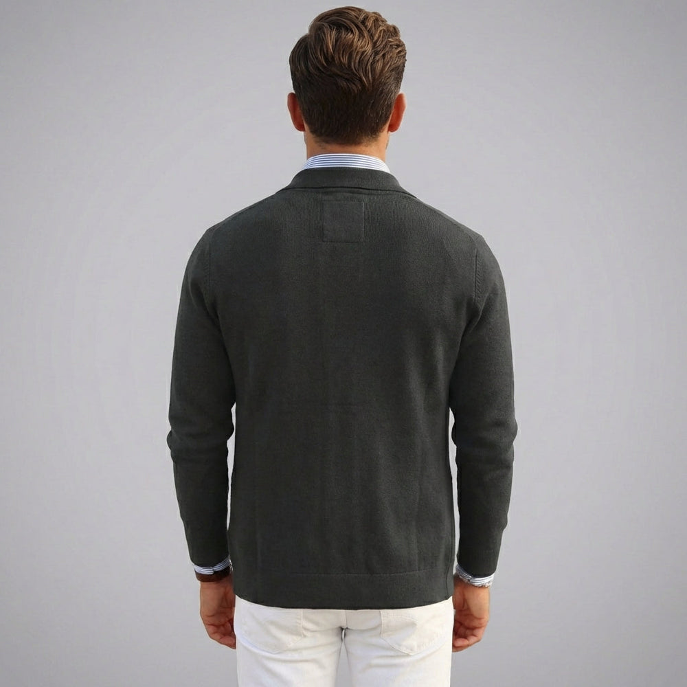 Modieuze herenblazer met klepzakken, perfect voor een veelzijdige en zakelijke uitstraling.