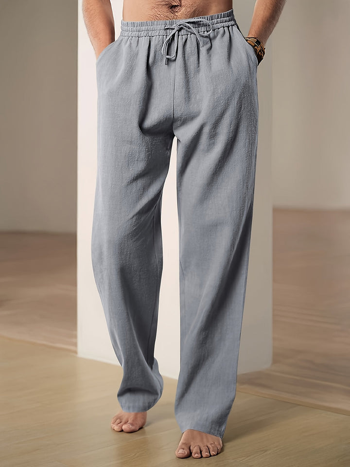Luchtige heren zomerbroek, ademend en comfortabel. Ideaal voor casual stijl op warme dagen.