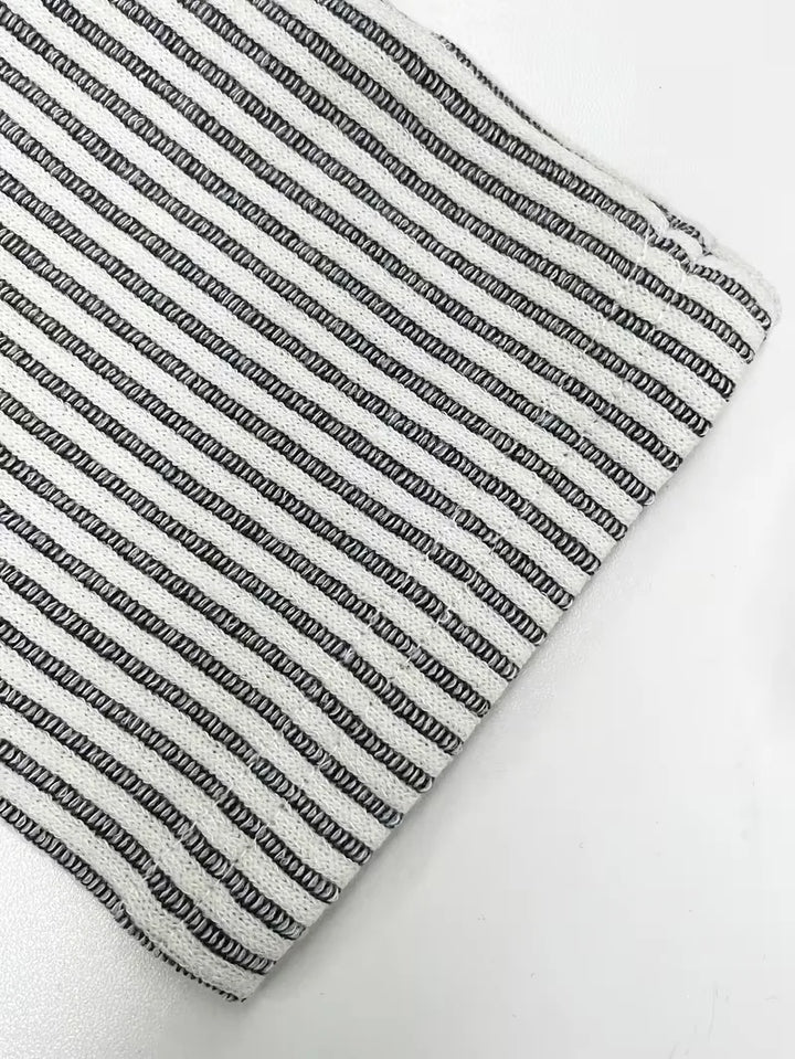 Modieus heren casual jacquard T-shirt, ronde hals. Ideaal voor een stijlvolle uitstraling in de zomer.