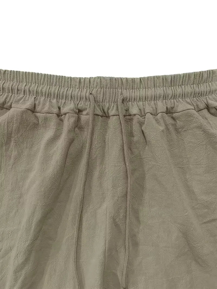 Witte casual heren korte mouw overhemd set met V-hals, perfect voor een frisse zomerlook.