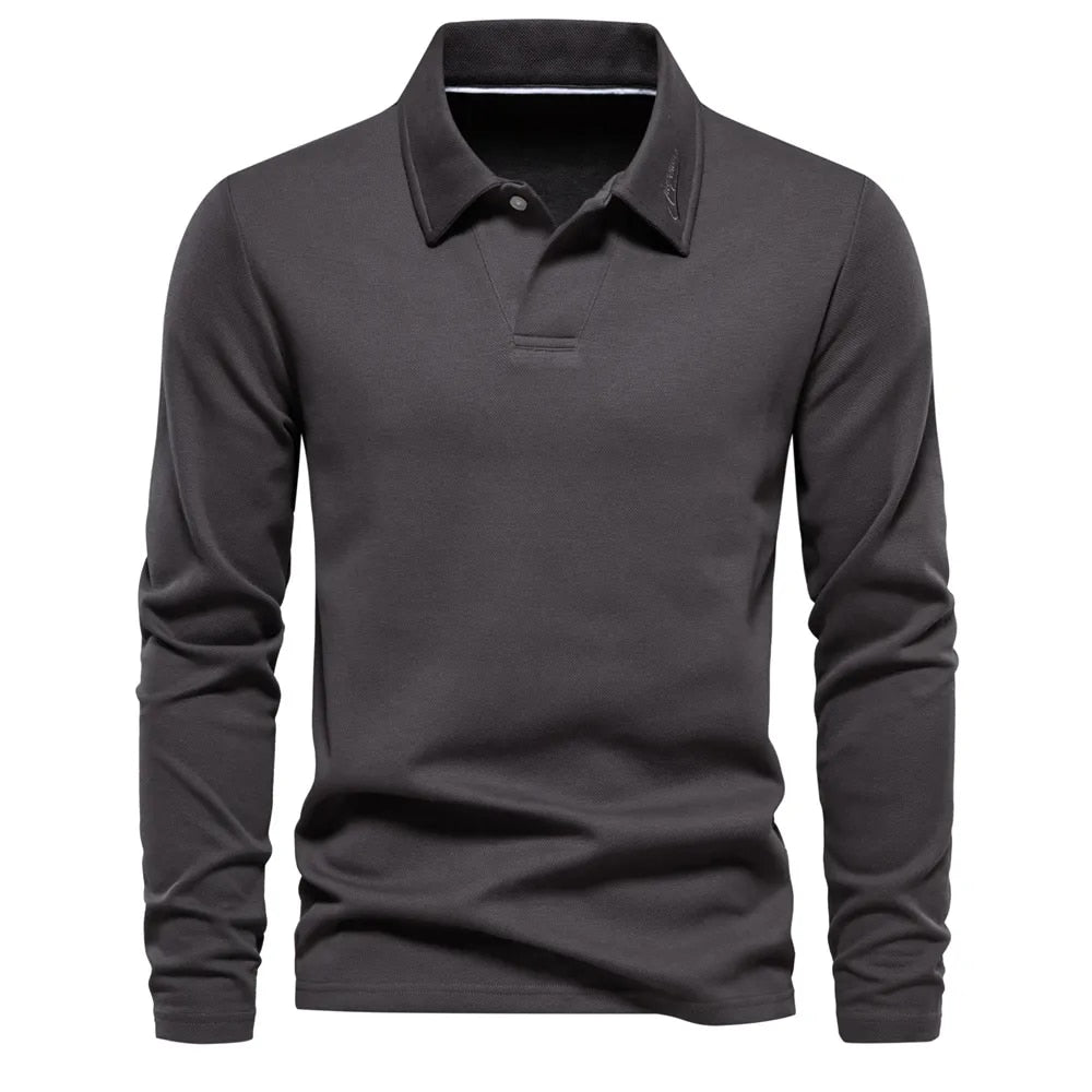 Klassiek blauw heren poloshirt met lange mouwen, een must-have voor een casual, stijlvolle look.
