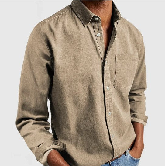 Nieuw heren regular fit overhemd van zacht grijs katoen, perfect voor zowel zakelijk als casual gebruik.