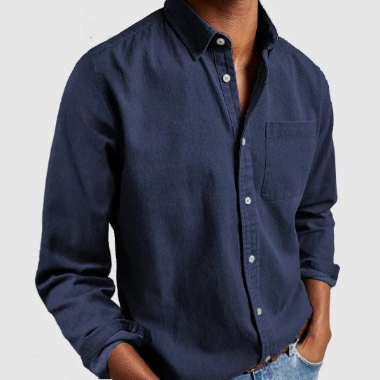 Zakelijk casual heren overhemd, regular fit, in lichtblauw Oxford stof, voor een nette maar ontspannen look.