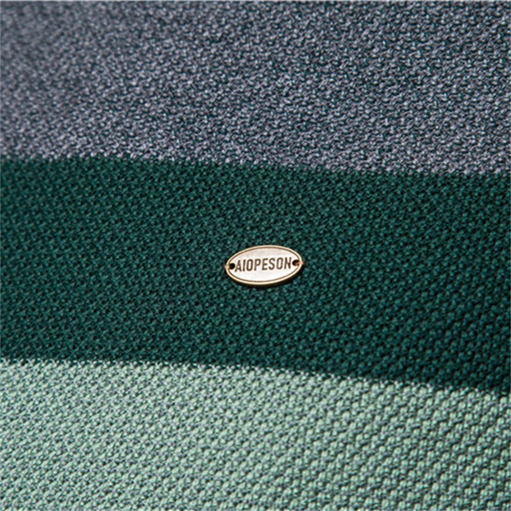Stijlvolle heren casual trui, ronde hals, met unieke kleurblokken. Geschikt voor herfst en winter.