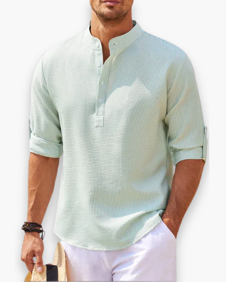Stijlvol herenoverhemd voor strand of casual zomerlook, comfortabel en ademend voor warme dagen.