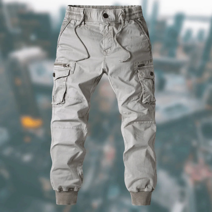 Robuuste heren cargo broek, een comfortabele en praktische jogger met veel opbergruimte.