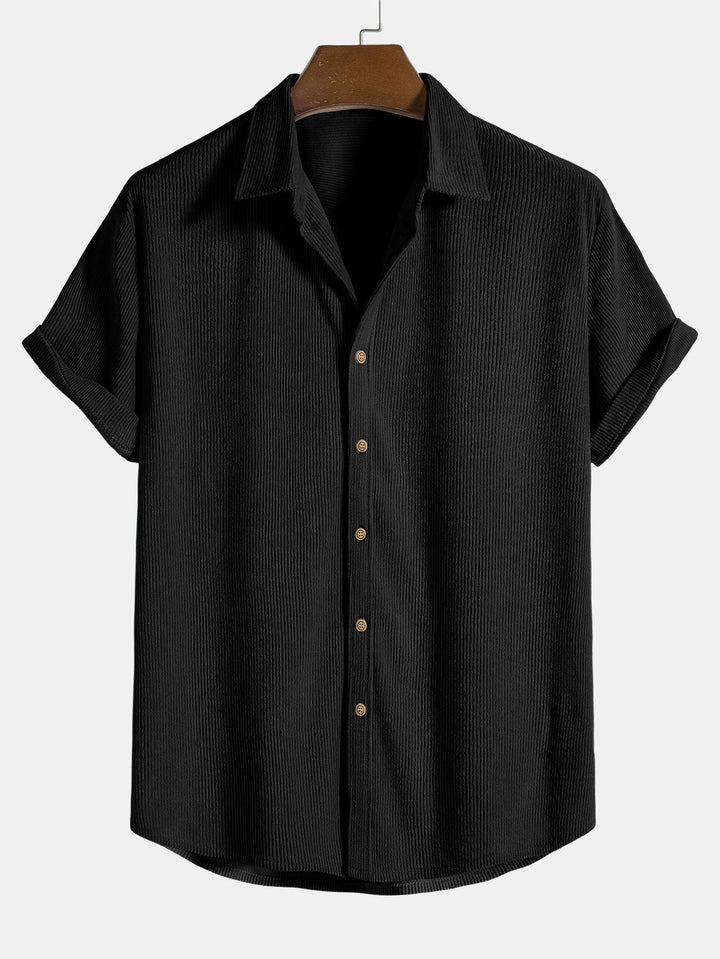 Close-up van de corduroy top van de heren tweedelige set, comfortabel en stijlvol voor casual gebruik.