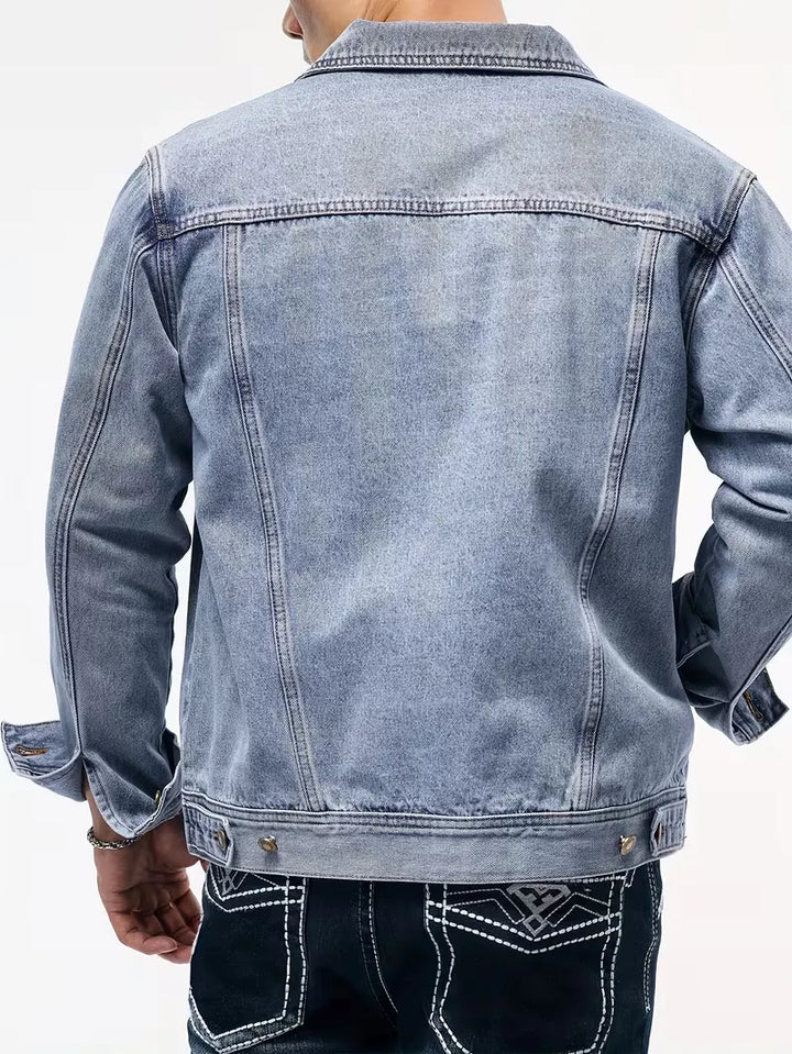 Blauwe heren spijkerjas, casual regular fit denim jas, perfect voor lente en herfst.