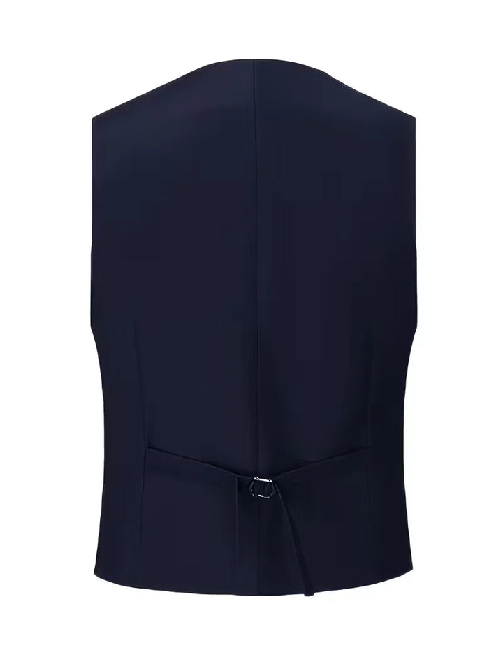Trendy slim fit driedelig pak, essentieel voor de garderobe van de moderne heer.