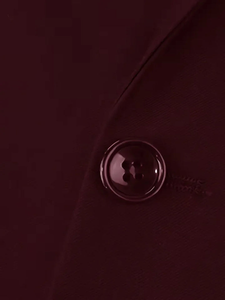 Verfijnd slim fit driedelig herenpak, straalt elegantie, klasse en stijl uit.