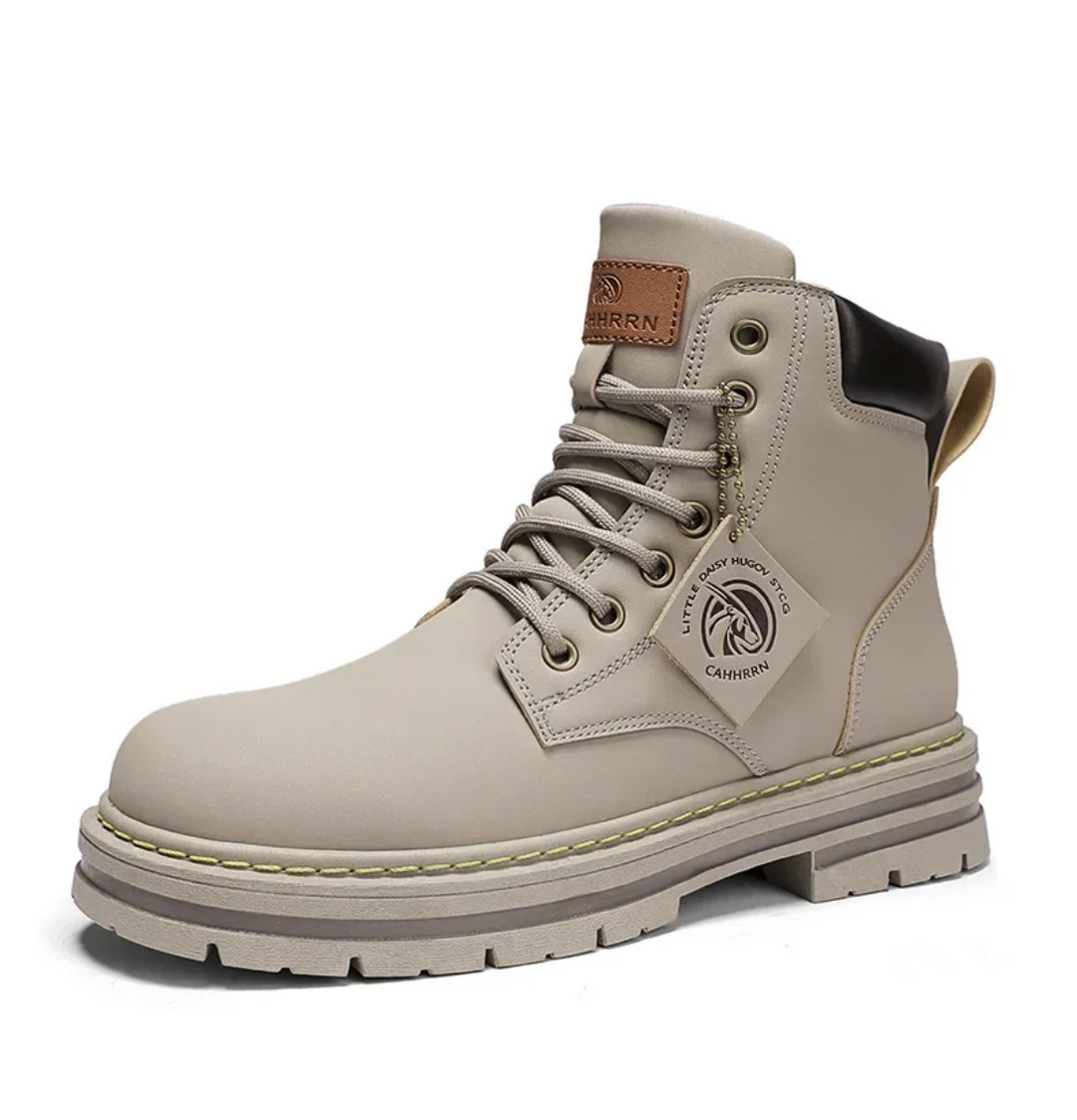 Heren enkelboots met uniek patchwork design voor een moderne, stijlvolle look.