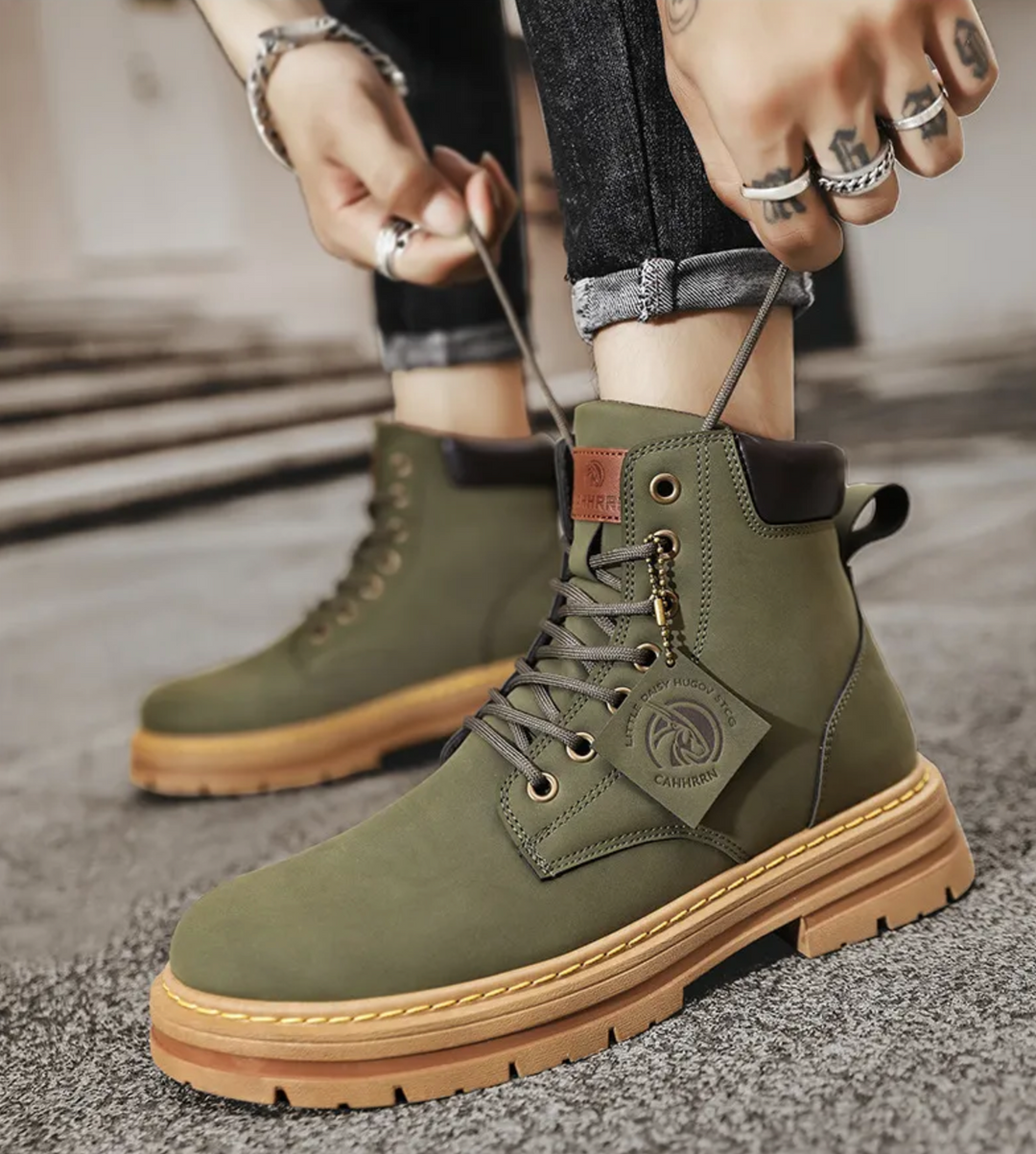 Modieuze heren enkelboots met patchwork design, een statement voor uw outfit.