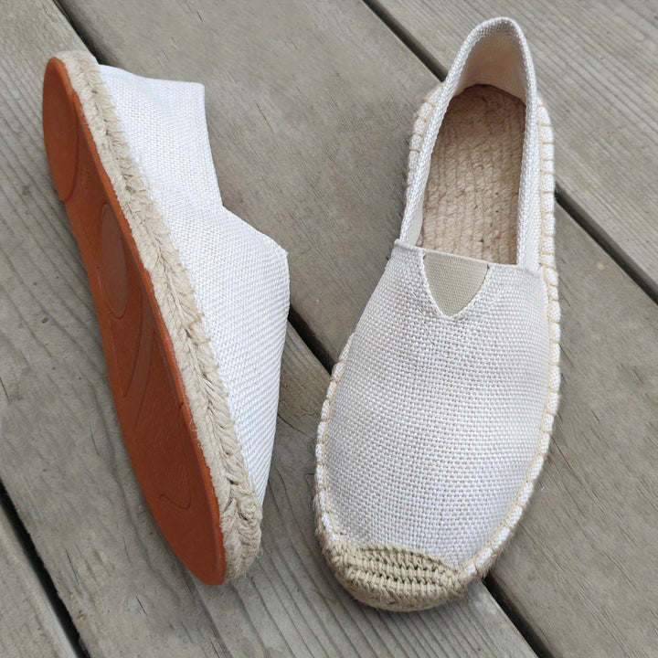 Heren espadrille loafers, lichtgewicht instappers voor zomerse casual comfort. Beschikbaar in wit, beige, zwart.