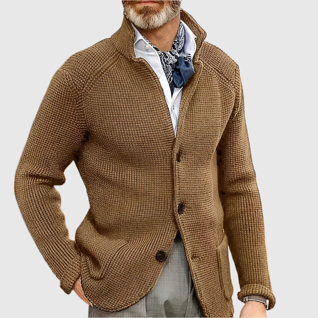 Heren gebreid vest: comfortabele en tijdloze stijl voor herenkleding, perfect als warme laag.