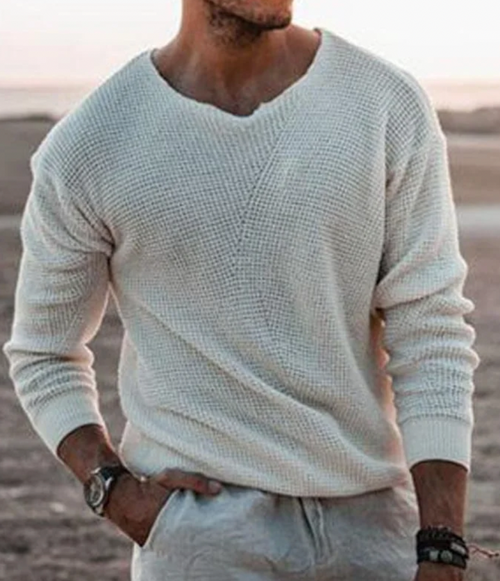 Heren gebreide trui met V-hals en trendy textuurpatroon, ideaal voor casual stijl in de herfst.