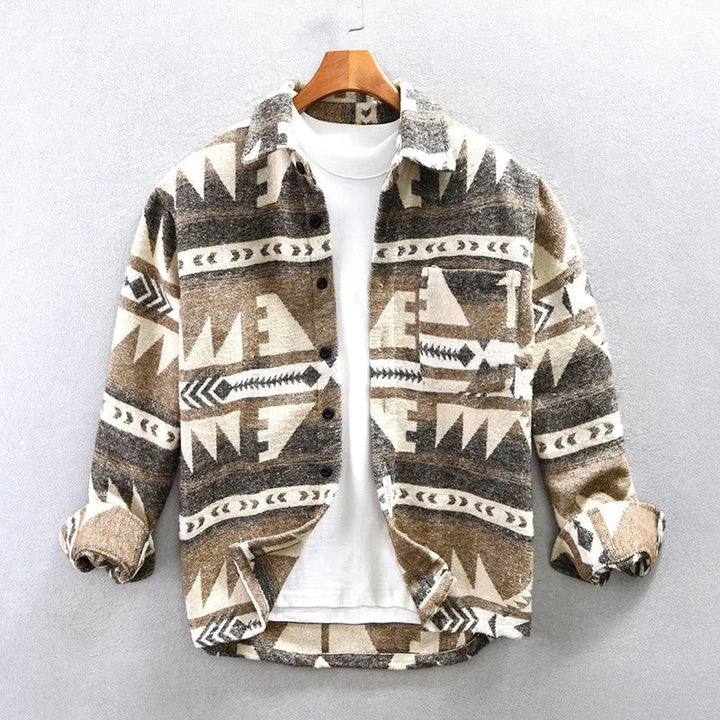Heren geruit overshirt met unieke etnische print. Ideaal als casual heren overhemd voor wintermode.