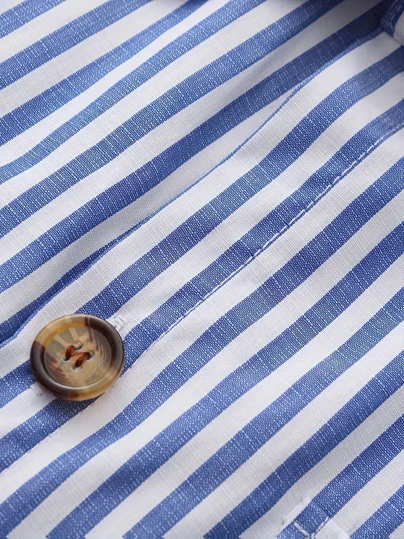 Fris gestreept heren casual overhemd met V-hals en lange mouwen; slim fit en comfortabel.