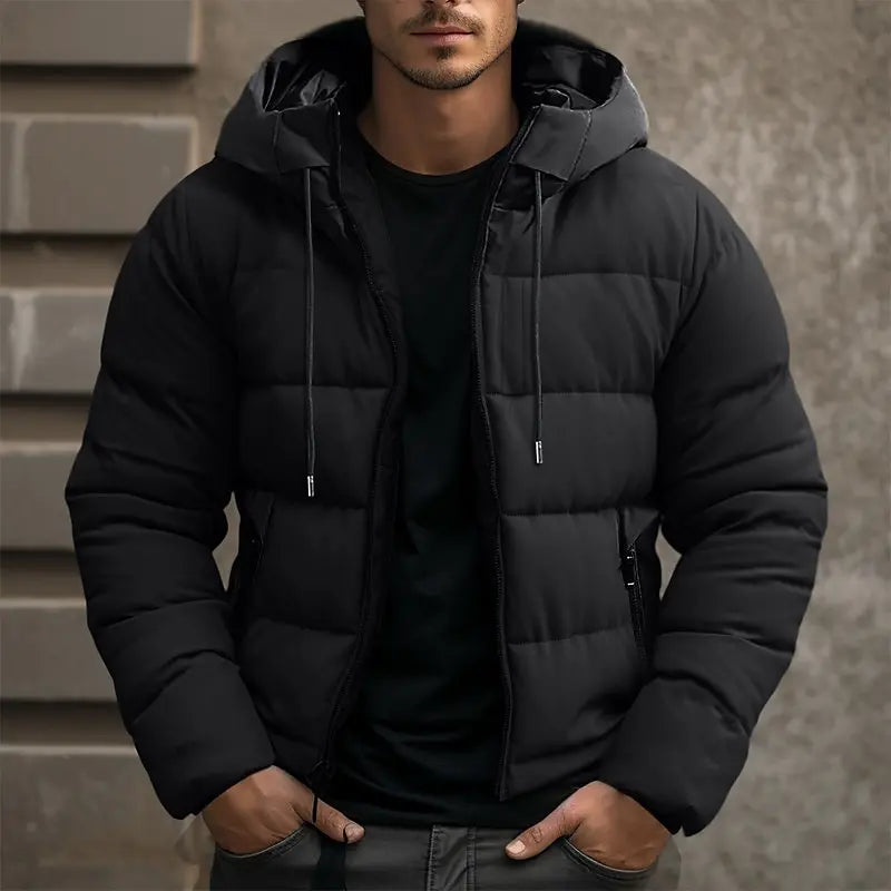 Robuuste heren winterjas Finn, gewatteerd en beschermend, ideaal voor al je outdoor avonturen in de kou.