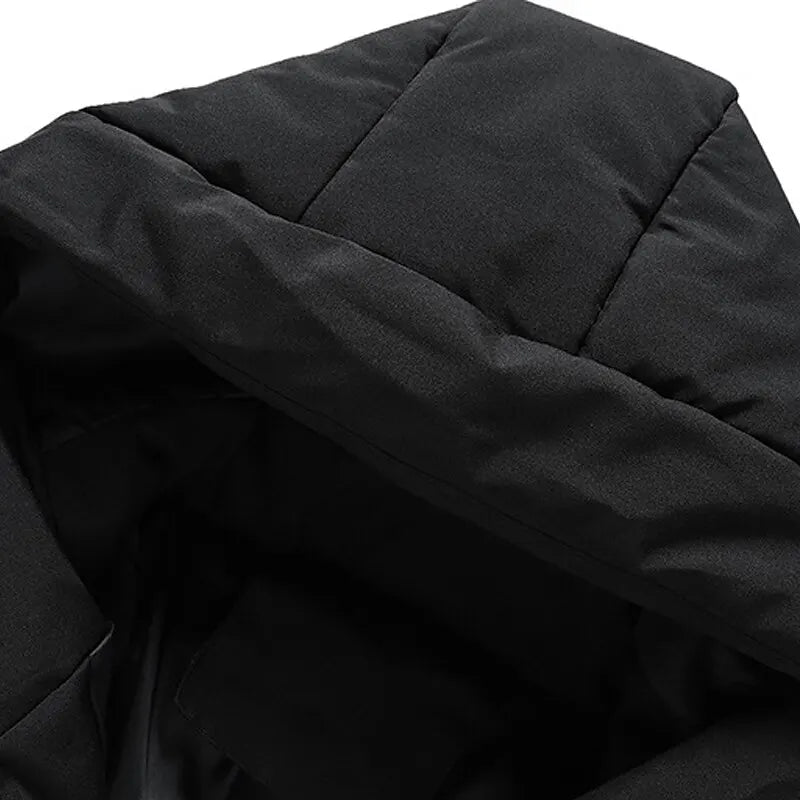 Stijlvolle gewatteerde heren winterjas Finn, een modieuze keuze voor mannen die warmte en comfort zoeken.