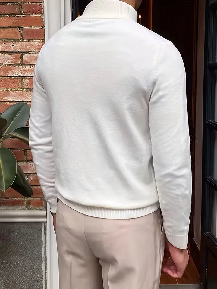 Grofgebreide heren half-zip trui met kraag, warme wintermode voor de stijlbewuste man.