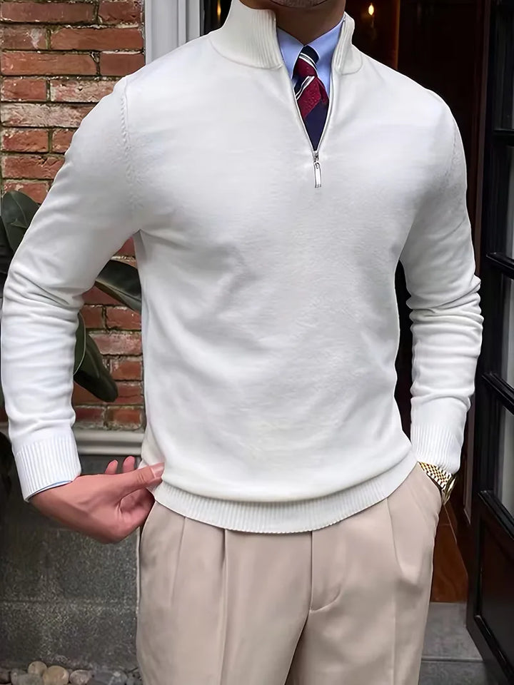 Slim-fit heren half-zip trui met kraag, moderne pasvorm voor een eigentijdse look.