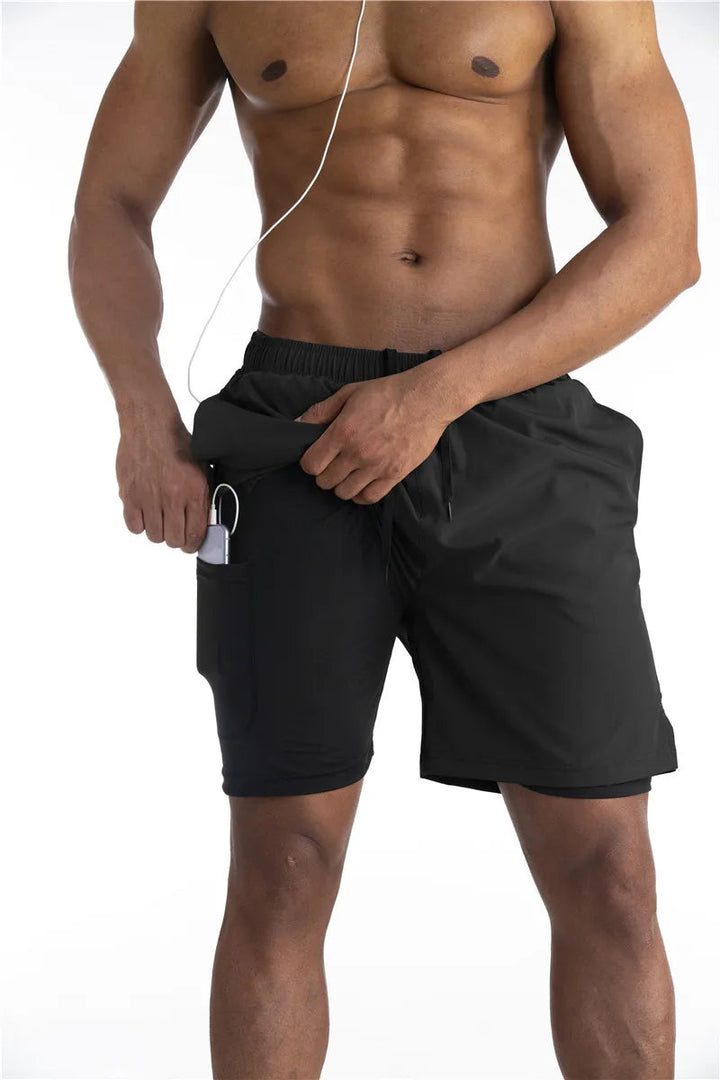 Ademende heren hardloopbroekje met ingebouwde liner voor extra ondersteuning en comfort. Perfect voor training.
