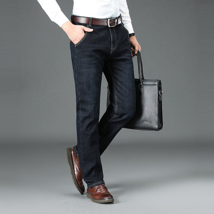 Casual heren jeans met rechte pijpen en warme voering. Perfect voor comfort en warmte.