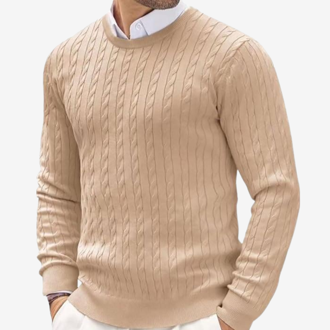 Comfortabele en warme heren winter trui; klassieke kabelgebreide pullover met ronde hals.