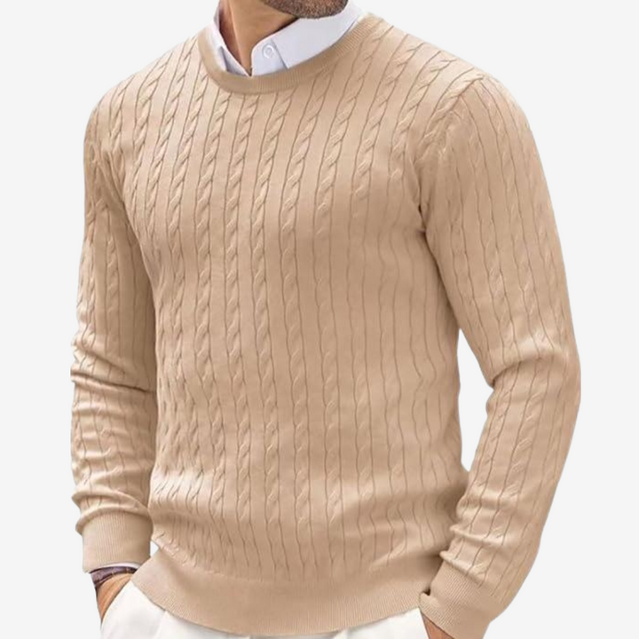 Comfortabele en warme heren winter trui; klassieke kabelgebreide pullover met ronde hals.