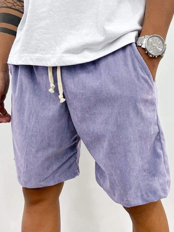 Heren shorts met trendy ribstructuur voor een comfortabele en stijlvolle look. Essentieel voor zomerse herenmode.