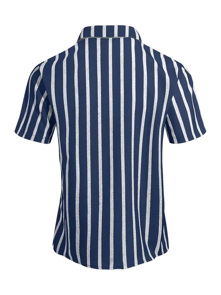 Heren zomer overhemd met verticale strepen, korte mouw, perfect voor een dagje strand of citytrip.