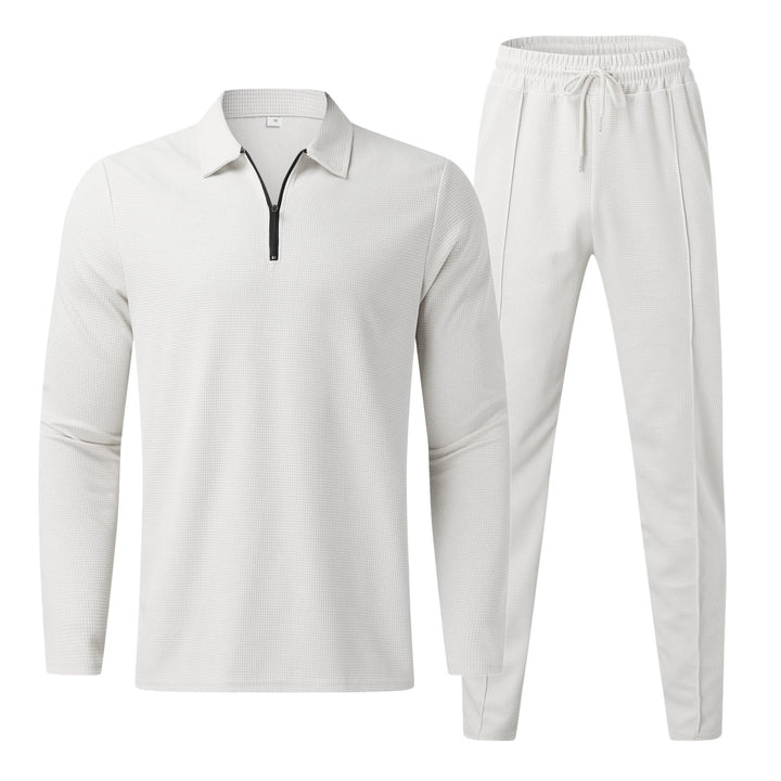 Modern tweedelig heren trainingspak, lichtgewicht en ademend. Comfortabele sport- of casual vrijetijdskleding set.