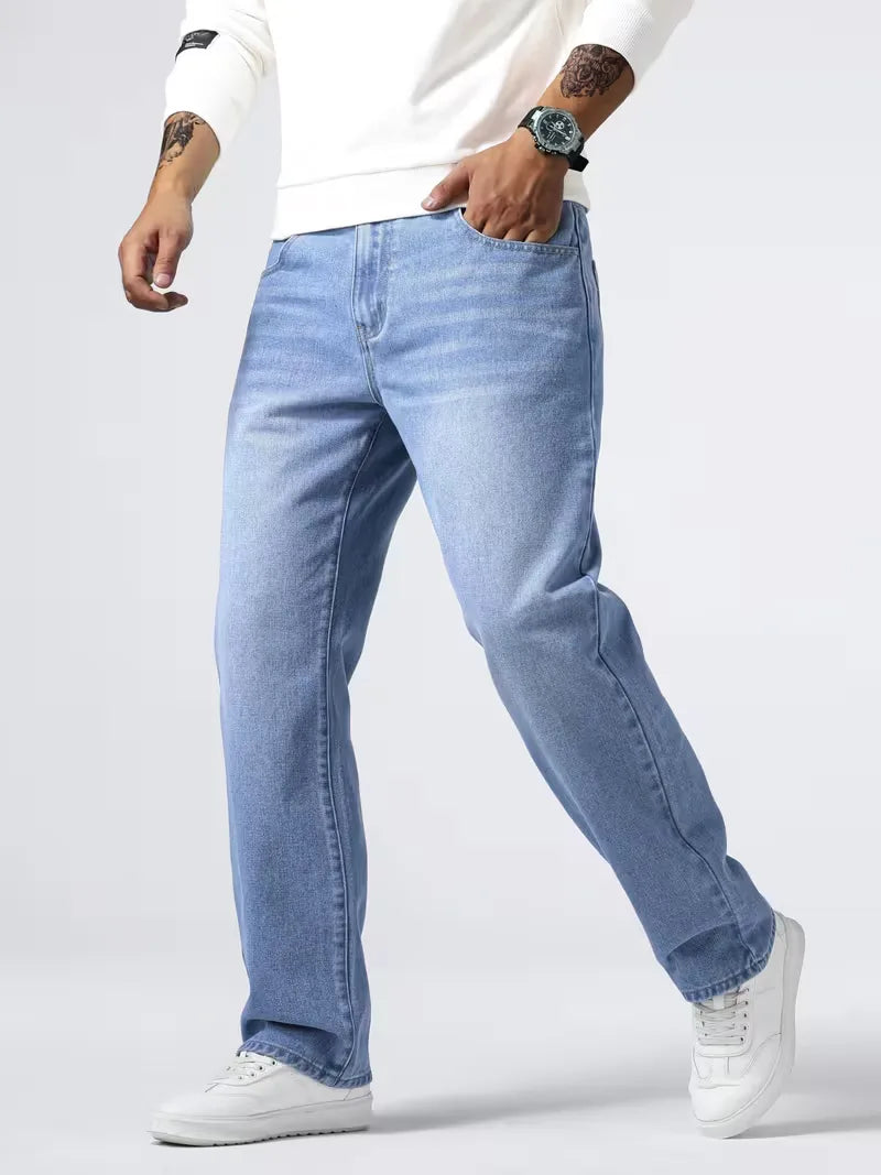 Comfortabele heren loose fit jeans in blauw met rechte pijp, perfect voor een ontspannen en casual look.