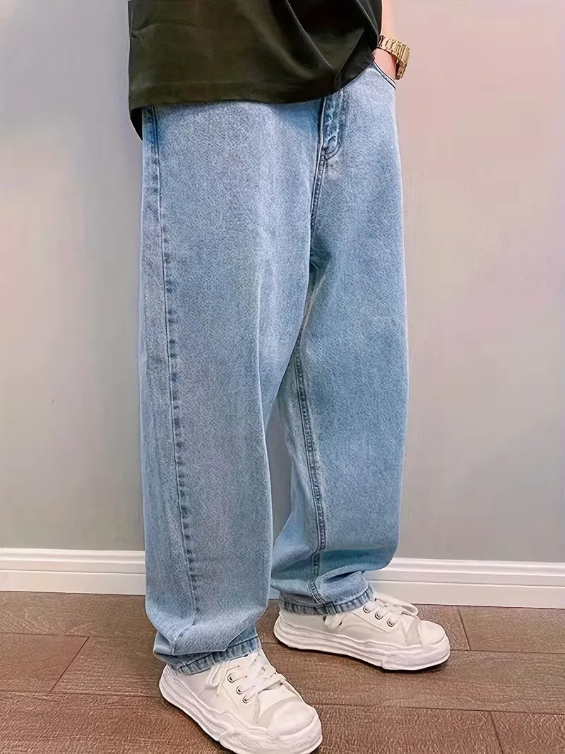 Zwarte heren loose fit jeans, een comfortabele mid-rise spijkerbroek met wijde pijpen voor elke dag.