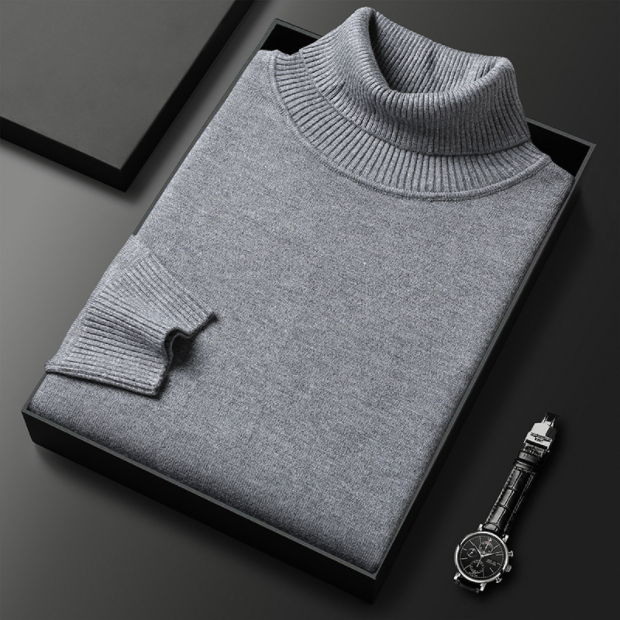 Close-up van de kraag van een gebreide luxe heren coltrui, geschikt voor winterkleding.