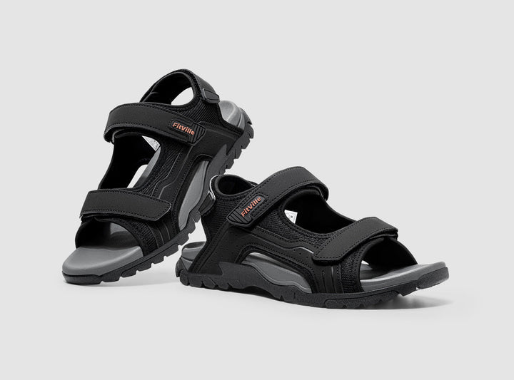Duurzame heren orthopedische sandaal Yona, ideaal voor lange zomerwandelingen en vrije tijd.