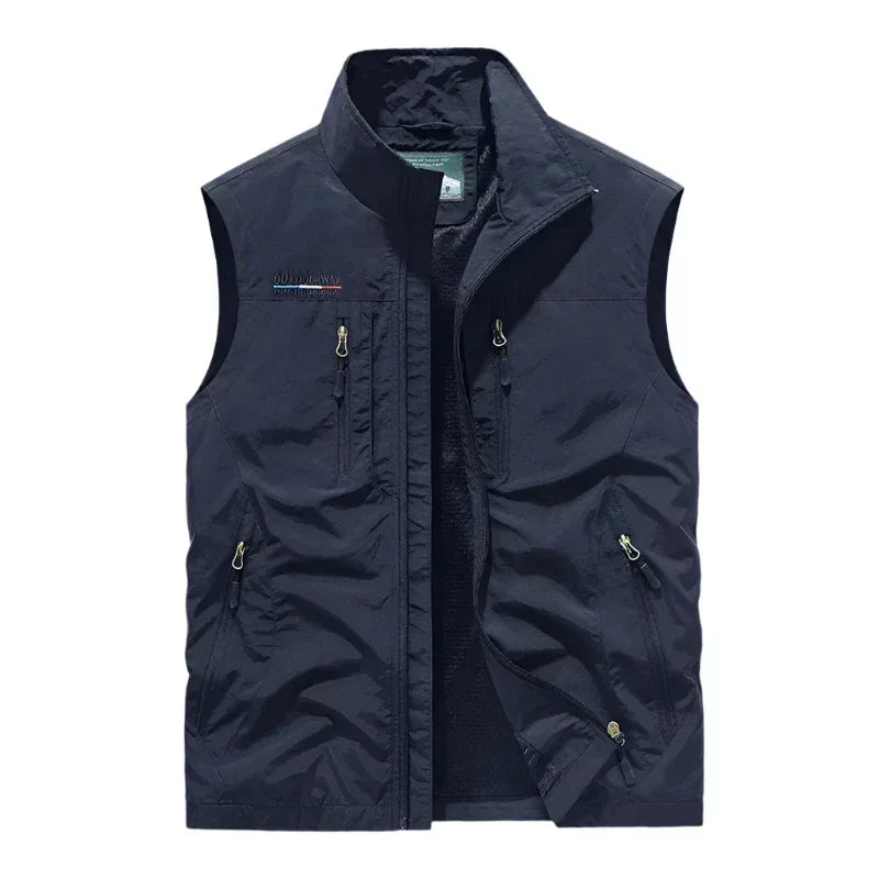 Heren outdoor bodywarmer, ideaal voor wandelen en actieve buitenactiviteiten. Praktisch en modieus vest.