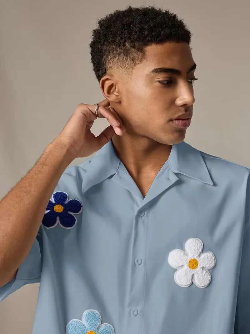 Heren korte mouw overhemd met bloemenprint, ontworpen voor comfort en stijl in de zomer.