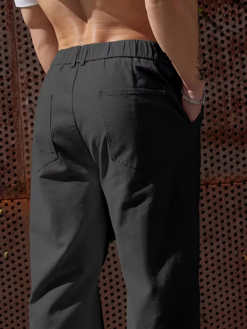 Comfortabele heren pantalon met elastische band en zakken, praktisch en stijlvol.