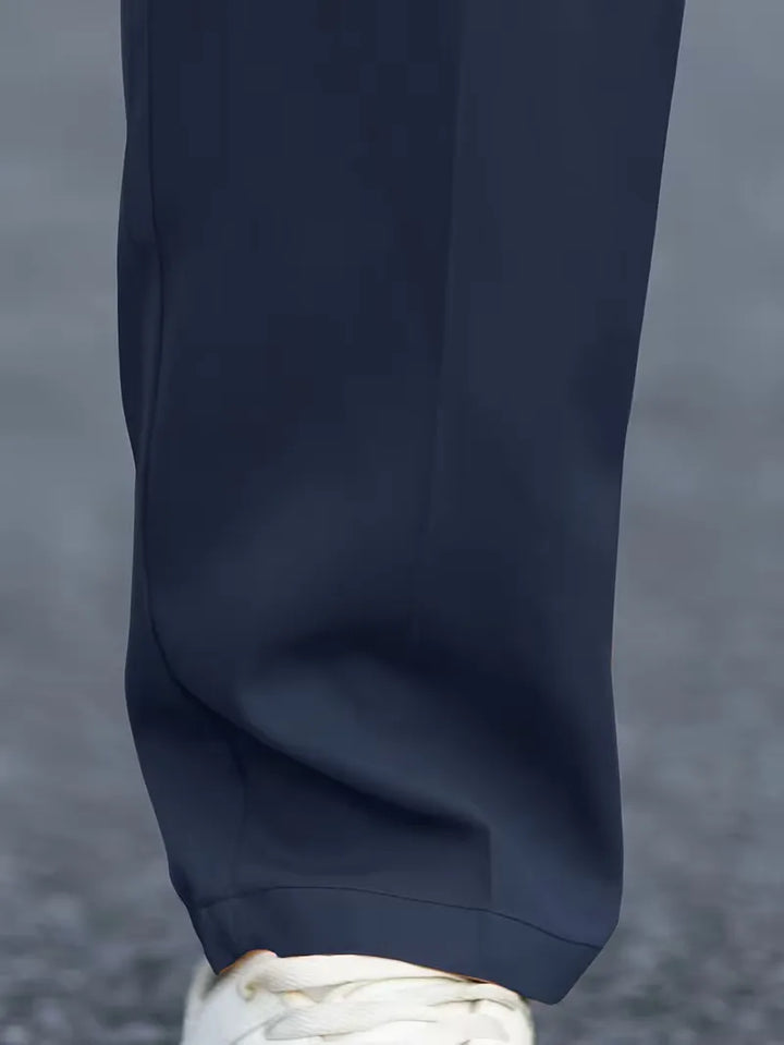 Stijlvolle smart casual heren pantalon met rechte pijpen, polyester mix.