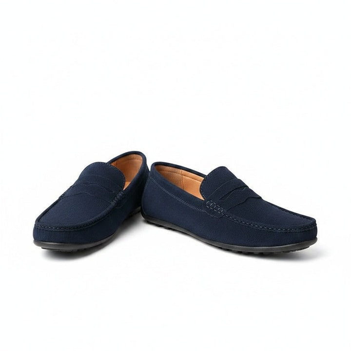 Heren penny loafers slip-on met mocassin neus, ideaal voor smart casual herenmode. Elegante instappers.