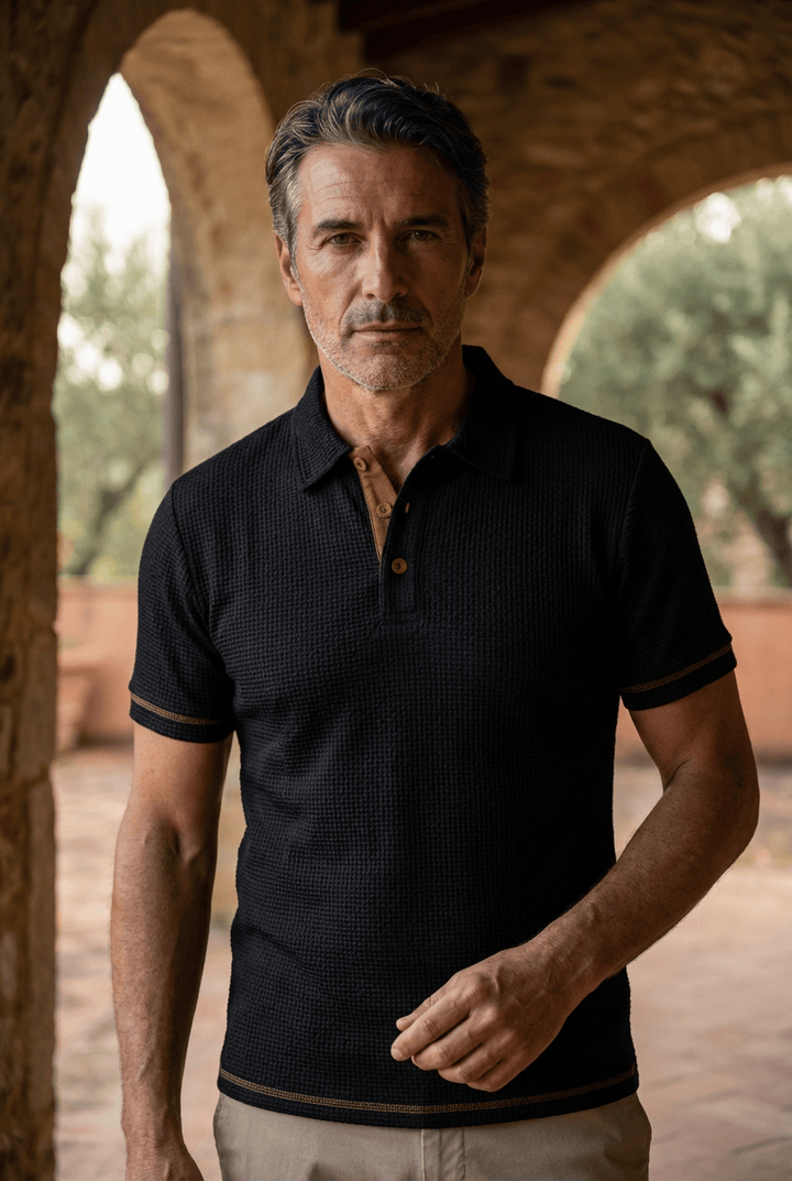 Veelzijdig heren poloshirt in effen kleur, perfect voor zomerkleding. Stijlvolle en moderne polo met korte mouwen.
