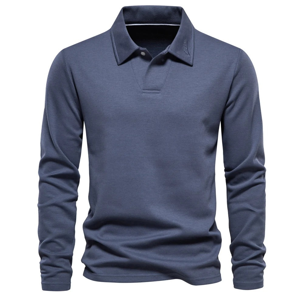 Klassiek heren poloshirt met lange mouwen, elegante kraag en knoopsluiting, essentieel voor herfstoutfits.