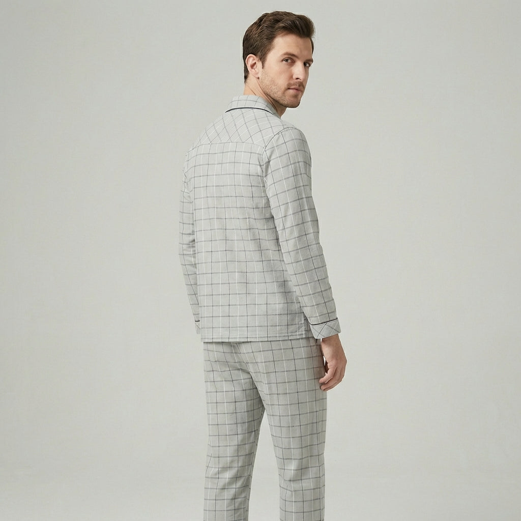 Stijlvolle heren pyjama set, ideaal als nachtkleding of loungekleding voor mannen