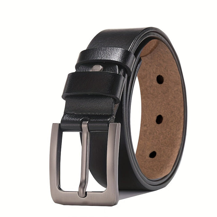 Heren riem met stijlvolle pin-gesp en unieke patina afwerking. Duurzaam en verstelbaar modeaccessoire voor mannen.