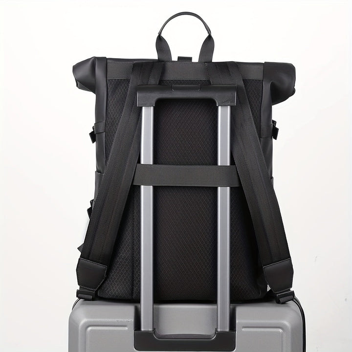 Zakelijke heren rugzak met laptopvak, waterdicht design, ideaal voor kantoor en woon-werkverkeer.