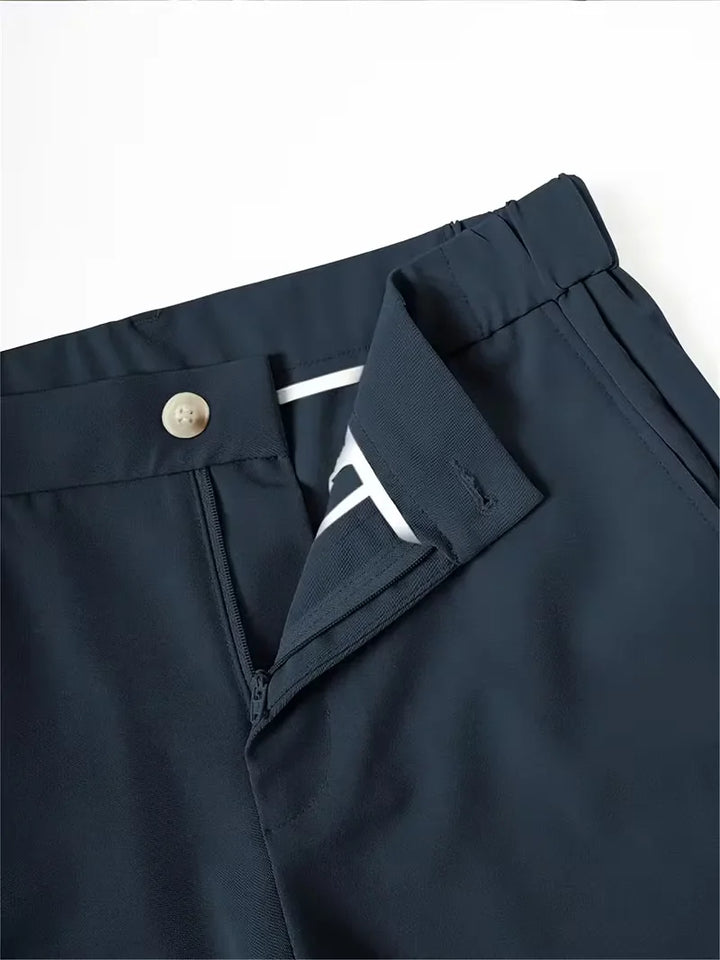 Comfortabele heren shorts met zijzakken, mid-rise pasvorm, essentieel voor de zomer.