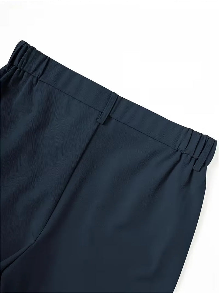 Zomerse heren shorts voor een relaxte look, veelzijdig met zijzakken.